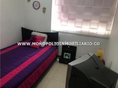 Apartamento de 3 alcobas en arriendo en Santa Maria De Los Angeles, Medellín, 114 m² · foto 13 de 20