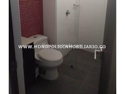 Apartamento de 3 alcobas en arriendo en Conquistadores, Medellín, 100 m² · foto 18 de 19