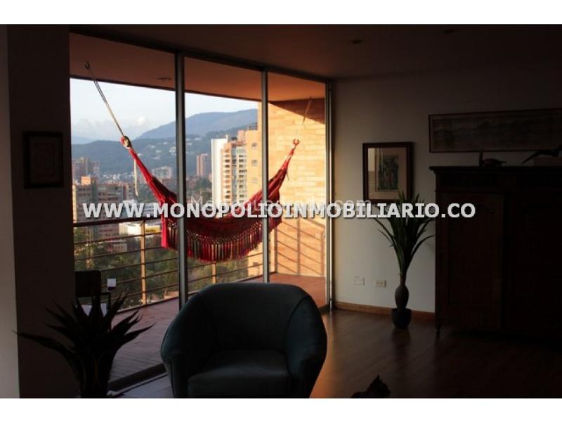 Beautiful 2BR Apartment in El Tesoro - 4