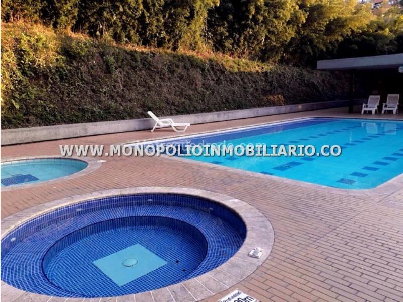 Beautiful 2BR Apartment in El Tesoro - 6