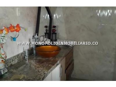 Apartamento en venta en El Trianon, Envigado · foto 2 de 8