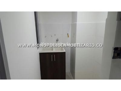 Apartamento de 3 alcobas en venta en San Jose, Bello, 78 m² · foto 7 de 9