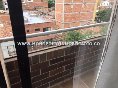 Apartamento en arriendo en Laureles, Medellín · foto 3 de 9