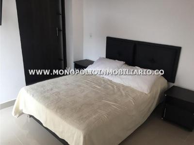 Apartamento en arriendo en Laureles, Medellín · foto 4 de 9