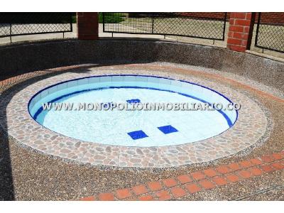 Apartamento de 3 alcobas en arriendo en La Frontera, Medellín, 70 m² · foto 12 de 14