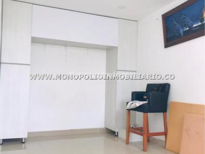 Casa de 4 alcobas en venta en Robledo, Medellín, 80 m² · foto 4 de 11