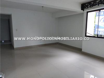 Apartamento en venta en Belen, Medellín · foto 3 de 8