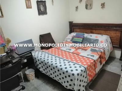 Casa de 4 alcobas en venta en Campo Valdes, Medellín, 142 m² · foto 5 de 8