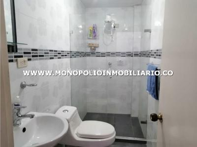Casa de 4 alcobas en venta en Campo Valdes, Medellín, 142 m² · foto 7 de 8
