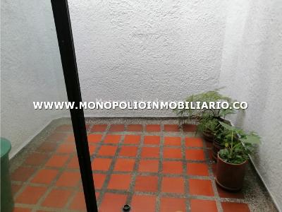 Casa de 4 alcobas en venta en Campo Valdes, Medellín, 142 m² · foto 8 de 8