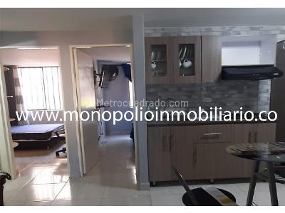 Apartamento de 3 alcobas en venta en Cristo Rey, Medellín, 72 m² · foto 3 de 11