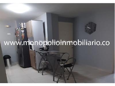 Apartamento de 3 alcobas en venta en Cristo Rey, Medellín, 72 m² · foto 4 de 11