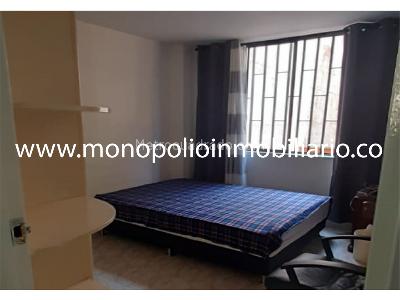 Apartamento de 3 alcobas en venta en Cristo Rey, Medellín, 72 m² · foto 8 de 11