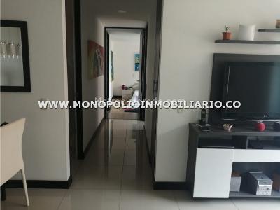Apartamento de 2 alcobas en arriendo en Envigado, Envigado, 64 m² · foto 5 de 12