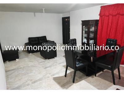 Casa de 4 alcobas en venta en Robledo, Medellín, 125 m² · foto 2 de 13