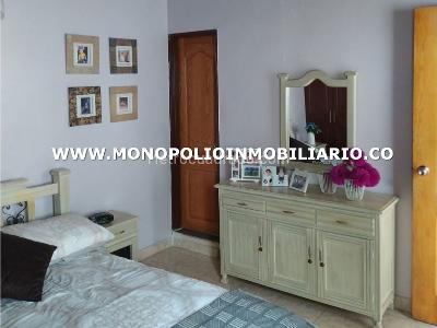 Casa de 3 alcobas en venta en Belen, Medellín, 152 m² · foto 7 de 19