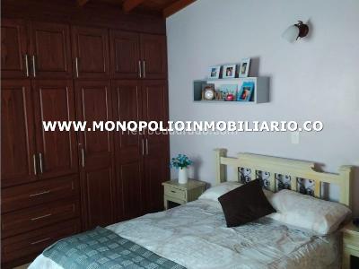 Casa de 3 alcobas en venta en Belen, Medellín, 152 m² · foto 12 de 19