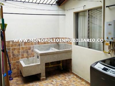 Casa de 3 alcobas en venta en Belen, Medellín, 152 m² · foto 14 de 19