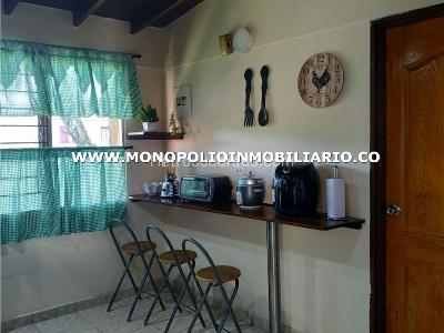 Casa de 3 alcobas en venta en Belen, Medellín, 152 m² · foto 17 de 19