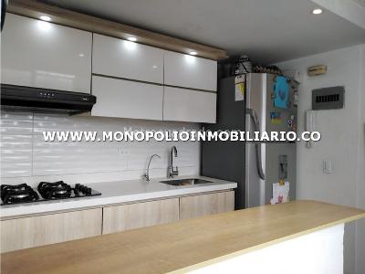 Apartamento en venta en Boston, Medellín · foto 2 de 13