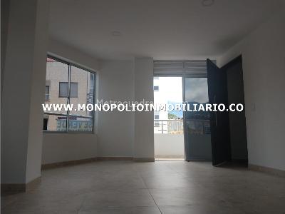 Apartamento de 3 alcobas en venta en Itagui, Itagüí, 90 m² · foto 4 de 7