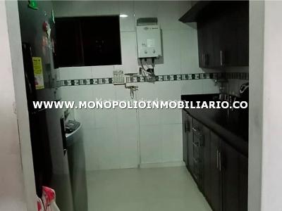 Apartamento en venta en Buenos Aires, Medellín · foto 12 de 17