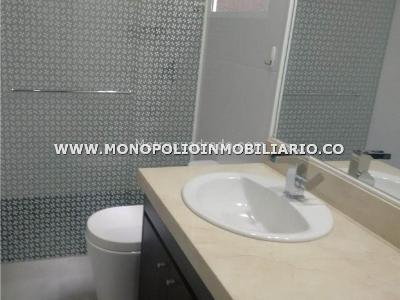 Apartaestudio en venta en Laureles, Medellín, 65 m² · foto 6 de 8