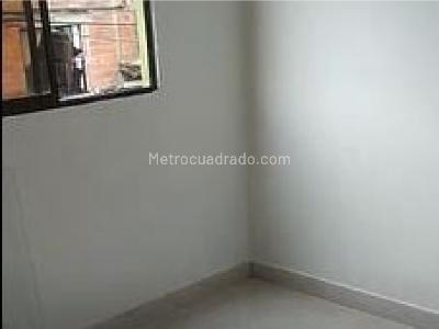 Casa de 4 alcobas en venta en Cristo Rey, Medellín, 140 m² · foto 5 de 6