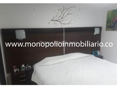 Apartamento en venta en La America, Medellín · foto 2 de 8