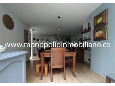 Apartamento en venta en El Poblado, Medellín · foto 2 de 20