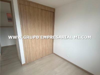 Apartamento en venta en Santa Catalina, Itagüí · foto 3 de 13