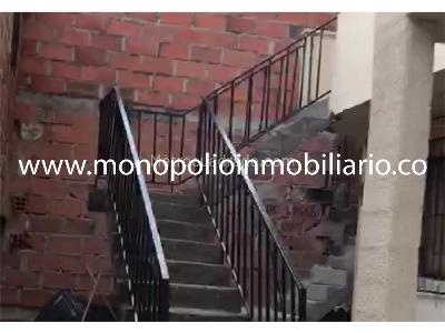 Casa de 5 alcobas en venta en San Javier, Medellín, 75 m² · foto 6 de 9