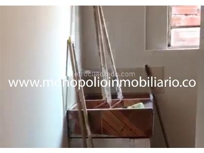 Casa de 5 alcobas en venta en San Javier, Medellín, 75 m² · foto 9 de 9