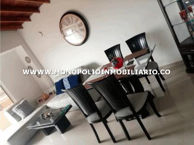 Apartamento en venta en Asturias, Itagüí · foto 2 de 10
