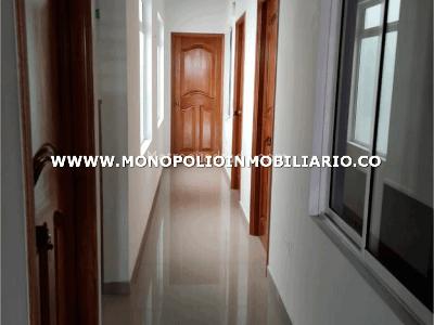 Apartamento en venta en Asturias, Itagüí · foto 5 de 10