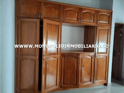 Apartamento en venta en Asturias, Itagüí · foto 7 de 10