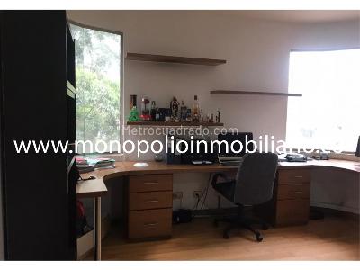 Casa de 5 alcobas en venta en Las Lomitas, Sabaneta, 395 m² · foto 7 de 19
