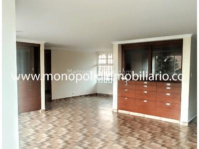 Apartamento en venta en Laureles, Medellín · foto 2 de 10