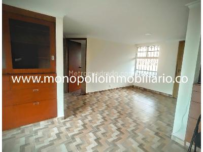 Apartamento en venta en Laureles, Medellín · foto 3 de 10