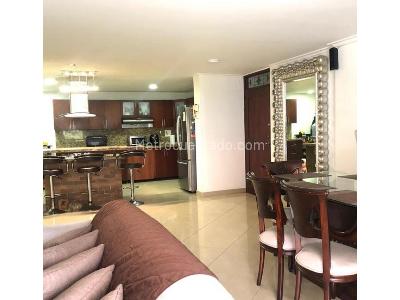 Apartamento de 4 alcobas en venta en La Abadia, Envigado, 200 m² · foto 4 de 18