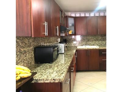 Apartamento de 4 alcobas en venta en La Abadia, Envigado, 200 m² · foto 6 de 18