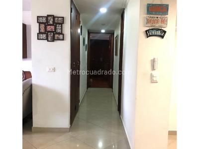 Apartamento de 4 alcobas en venta en La Abadia, Envigado, 200 m² · foto 9 de 18