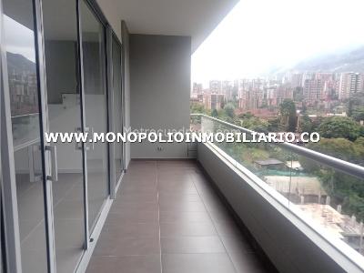 Apartamento de 3 alcobas en venta en Envigado, Medellín, 40 m² · foto 2 de 11