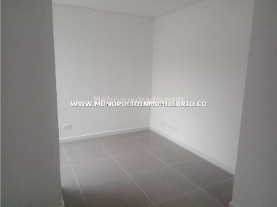 Apartamento de 3 alcobas en venta en Envigado, Medellín, 40 m² · foto 6 de 11