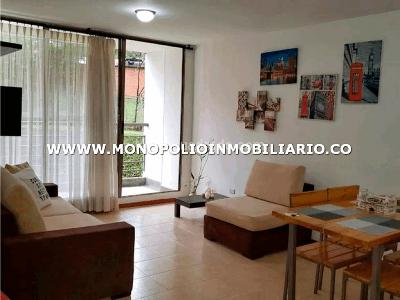 Apartamento de 3 alcobas en arriendo en El Poblado, Medellín, 40 m² · foto 3 de 12