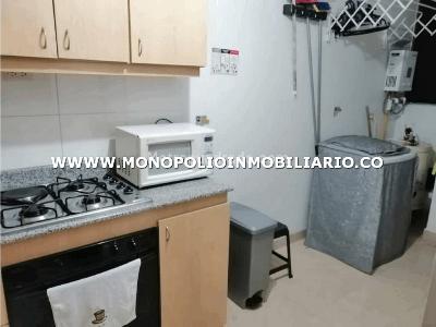Apartamento de 3 alcobas en arriendo en El Poblado, Medellín, 40 m² · foto 7 de 12
