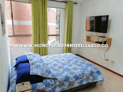 Apartamento de 3 alcobas en arriendo en El Poblado, Medellín, 40 m² · foto 11 de 12