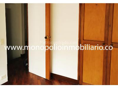 Casa de 4 alcobas en venta en Itagui, Medellín, 106 m² · foto 9 de 13