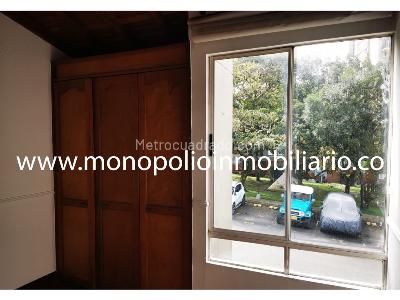 Casa de 4 alcobas en venta en Itagui, Medellín, 106 m² · foto 10 de 13
