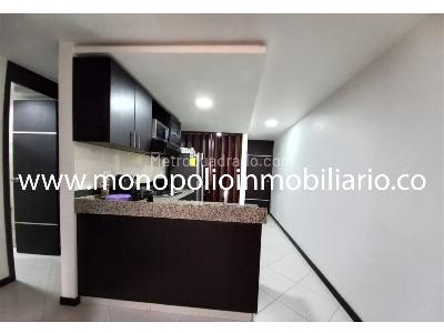 Apartamento de 2 alcobas en venta en Itagui, Medellín, 66 m² · foto 2 de 9